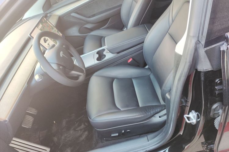 特斯拉 Model 3 2021款 标准续航后驱升级版局部细节19