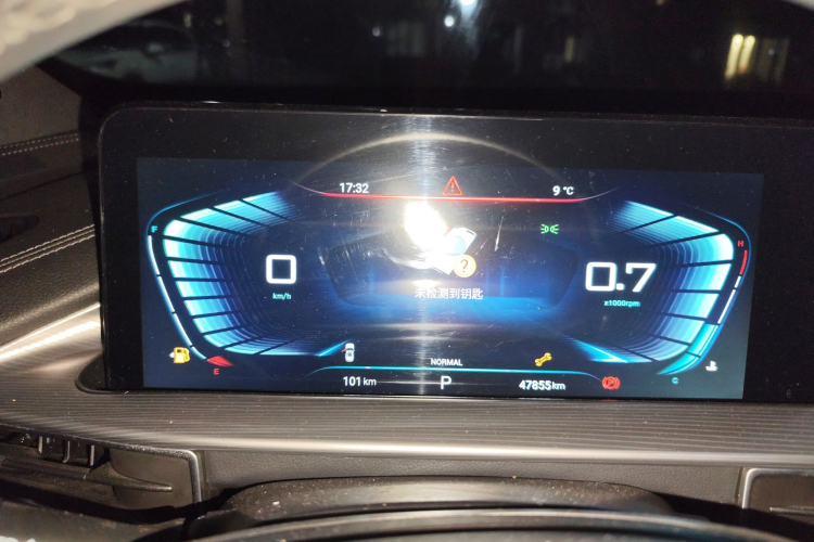 星途追风 2022款 凡尔赛版 1.6T DCT乘风起版中控内饰14