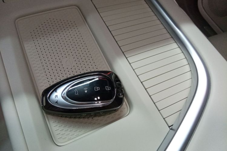 魏牌 蓝山 2025款 四驱 Max中控内饰11