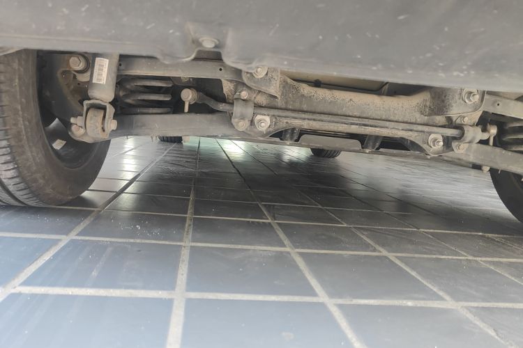 比亚迪 元PLUS 2023款 冠军版 430KM 超越型局部细节9004