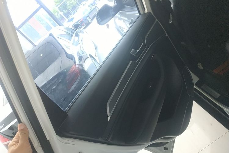 哈弗H6 2018款 红标 运动版 1.5T 自动两驱精英型中控内饰49