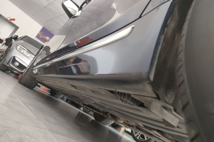 宝马3系 2014款 328Li 豪华设计套装局部细节9002