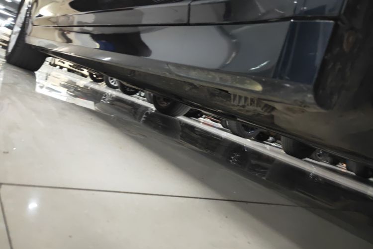 宝马5系 2022款 改款 525Li 豪华套装局部细节9001