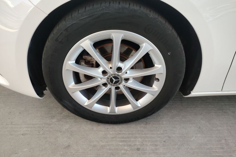 奔驰A级(进口) 2021款 A 200 时尚型车身外观6007