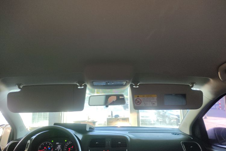 大众 Polo 2016款 1.4L 手动风尚型中控内饰22