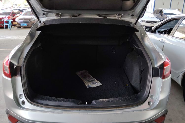 马自达CX-4 2016款 2.0L 自动两驱蓝天活力版局部细节23