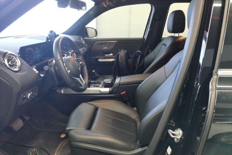 奔驰EQB 2022款 EQB 260局部细节19