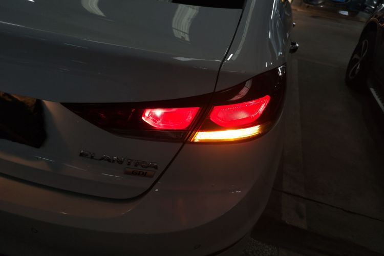 现代 领动 2016款 1.6L 自动智炫·精英型车身外观6006