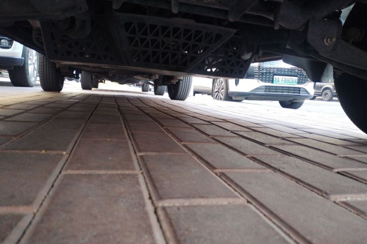 五菱汽车 五菱之光 2023款 1.5L 实用型 5/7座局部细节9008