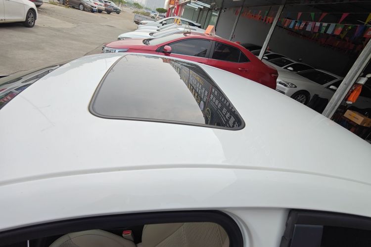 别克 君威 2014款 2.0L 领先时尚型局部细节57