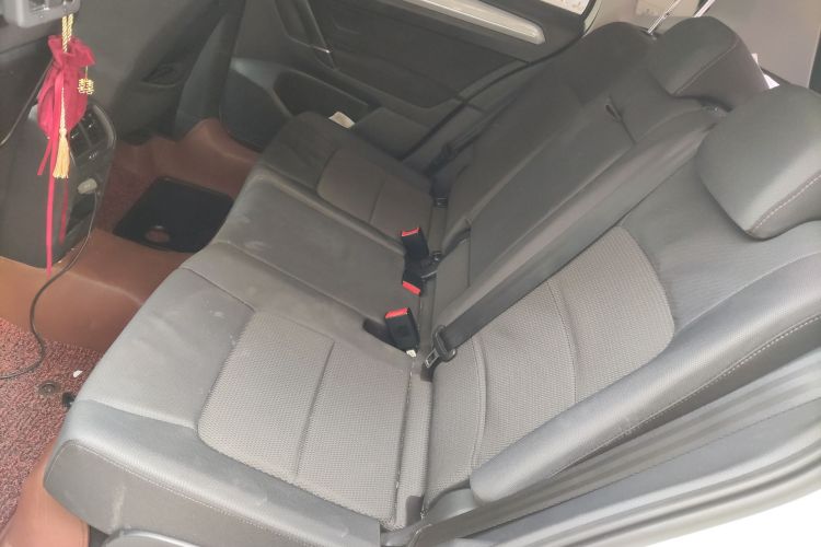 大众 高尔夫·嘉旅 2016款 230TSI 自动进取型中控内饰21