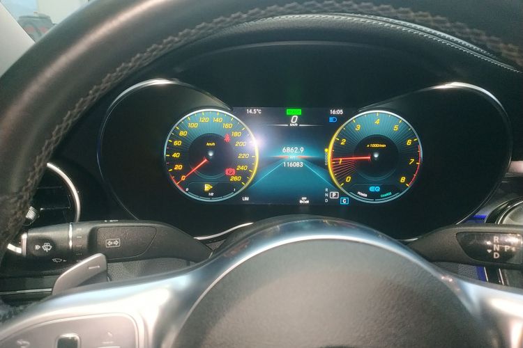 奔驰C级 2020款 改款 C 260 L 运动版局部细节14