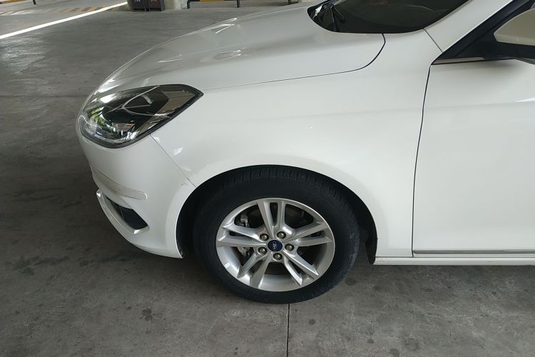 福特 福睿斯 2019款 改款 1.5L 自动悦享型 国VI车身外观6007