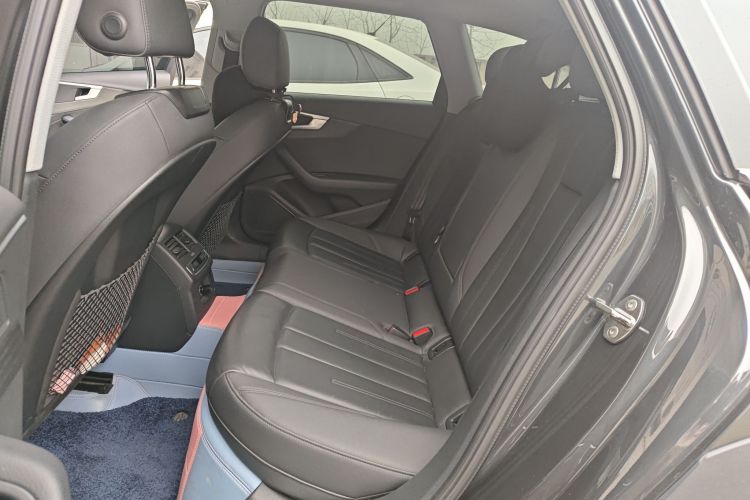 奥迪A4(进口) 2021款 allroad quattro 探索家中控内饰21