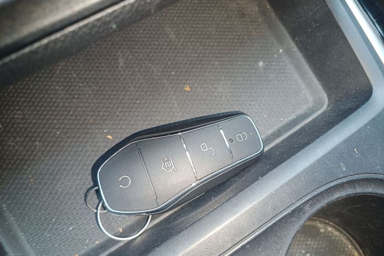 比亚迪 秦PLUS 2021款 EV 400KM 豪华型中控内饰7001