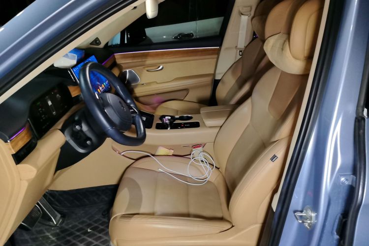 鸿蒙智行 问界M5 2022款 纯电四驱性能版局部细节19