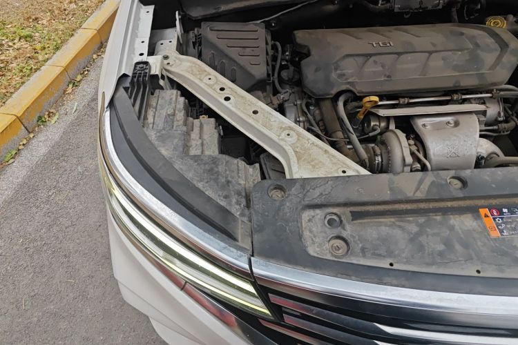 荣威RX5 MAX 2019款 400TGI 自动四驱智能座舱至尊版局部细节9006