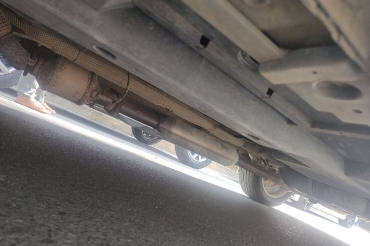 众泰T700 2017款 1.8T 双离合尊享型局部细节9004