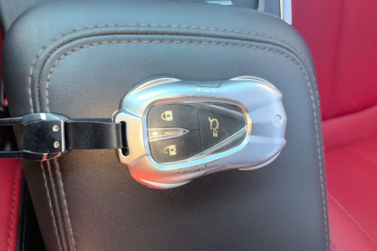 长安UNI-T 2020款 1.5T 尊贵型中控内饰11