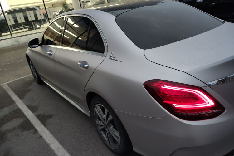 奔驰C级 2019款 C 180 L 时尚型运动版车身外观6003