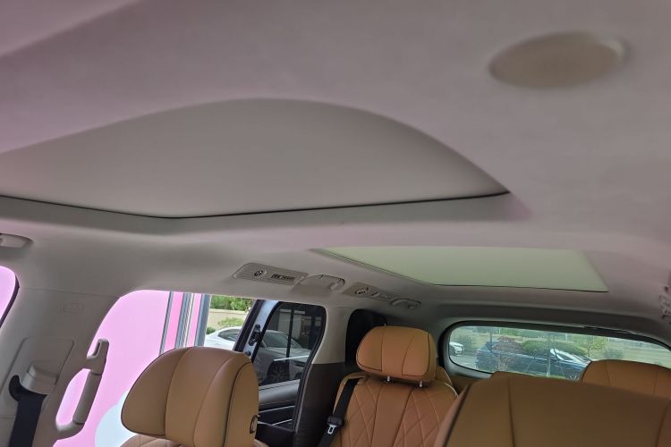 腾势D9 2022款 DM-i 970 四驱旗舰型中控内饰22