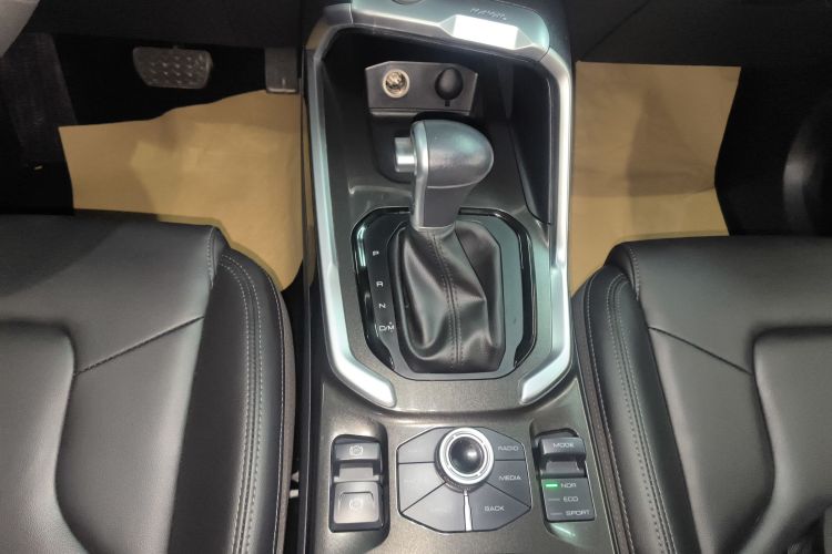 哈弗H6 2017款 红标 1.5T 自动两驱智尚型局部细节18