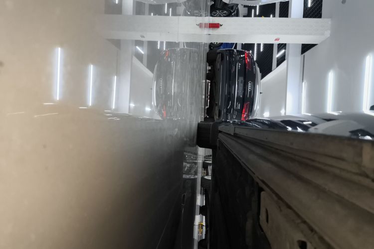 腾势D9 2022款 DM-i 970 四驱旗舰型局部细节9002