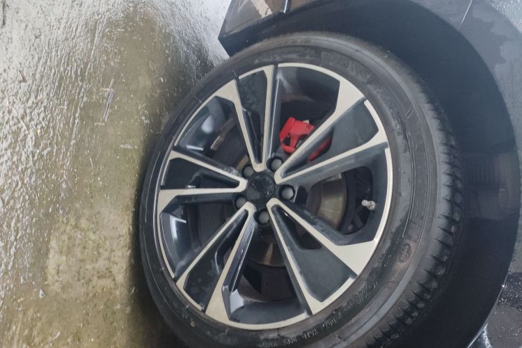 吉利汽车 星瑞 2023款 2.0TD 时空版车身外观6003