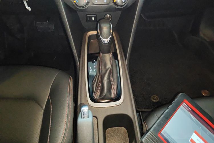 雪佛兰 科鲁泽 2020款 轻混 RS 330T 自动畅快版局部细节18