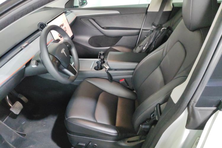 特斯拉 Model Y 2022款 改款 后轮驱动版局部细节19