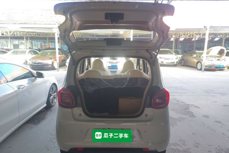 五菱汽车 宏光MINIEV 2025款 四门版 进阶款机舱底盘23