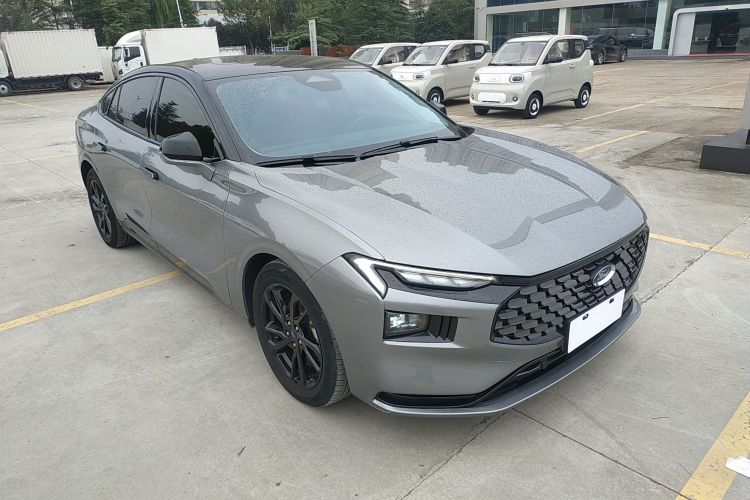 福特 蒙迪欧 2022款 改款 EcoBoost 245 豪华型车身外观3
