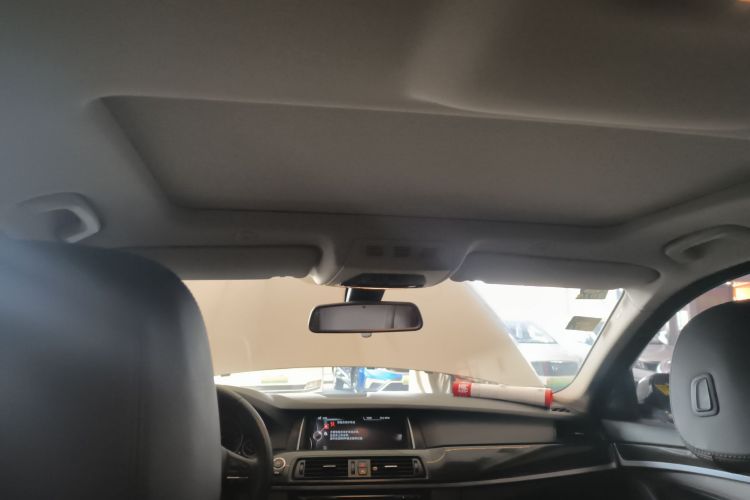 宝马5系 2014款 525Li 豪华设计套装局部细节22