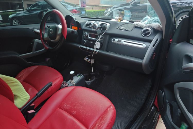 smart fortwo 2011款 1.0 MHD 敞篷激情版局部细节9005