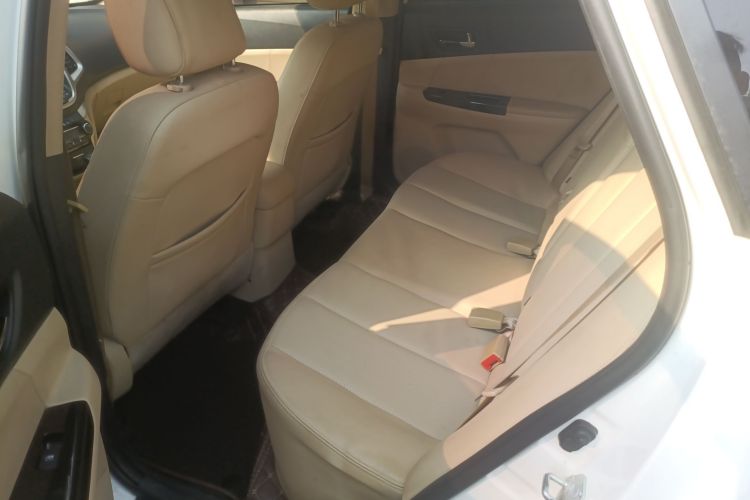 长安 逸动 2015款 1.6L 自动豪华型中控内饰21