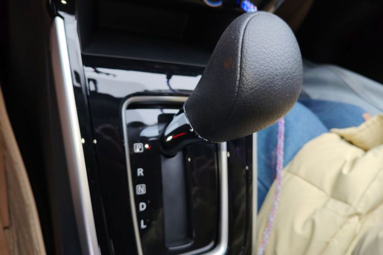 日产 轩逸 2024款 改款二 经典 1.6XL CVT豪华版中控内饰18