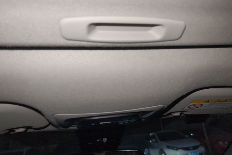 丰田 锋兰达 2022款 2.0L CVT豪华版局部细节22