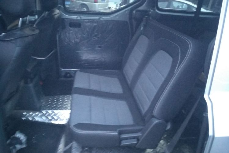 五菱汽车 五菱征程 2022款 2.0L 手动创业型中控内饰21