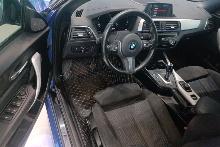 宝马2系(进口) 2018款 225i 敞篷轿跑车 M运动型中控内饰20