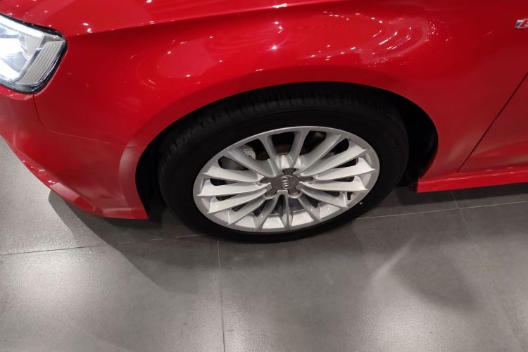 奥迪A3 2018款 30周年年型 Sportback 35 TFSI 时尚型车身外观6007