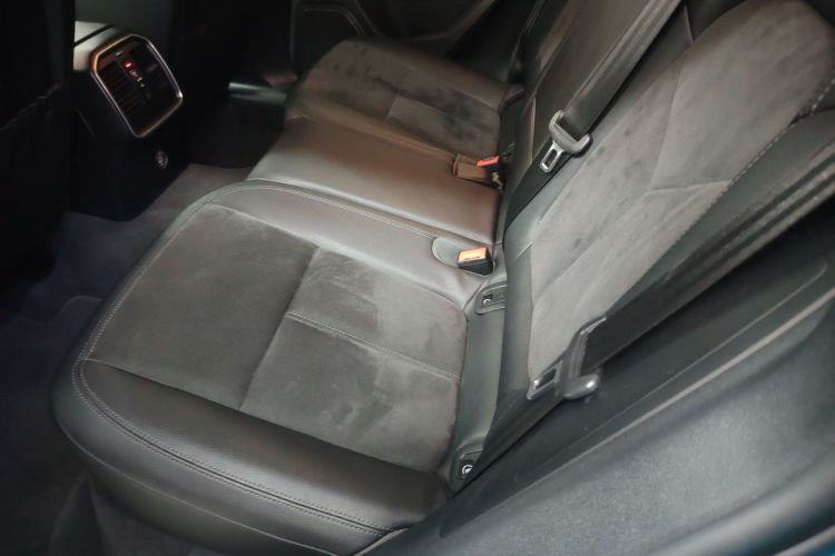 保时捷 2018款 Macan 2.0T中控内饰7004