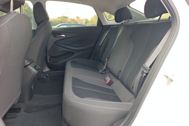 别克 威朗 2023款 Pro 乐逸版中控内饰21