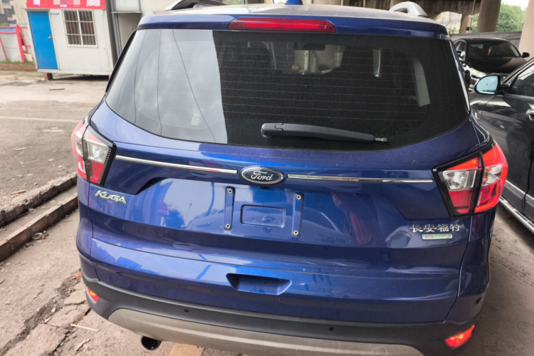 福特 翼虎 2018款 EcoBoost 180 两驱铂翼型车身外观6