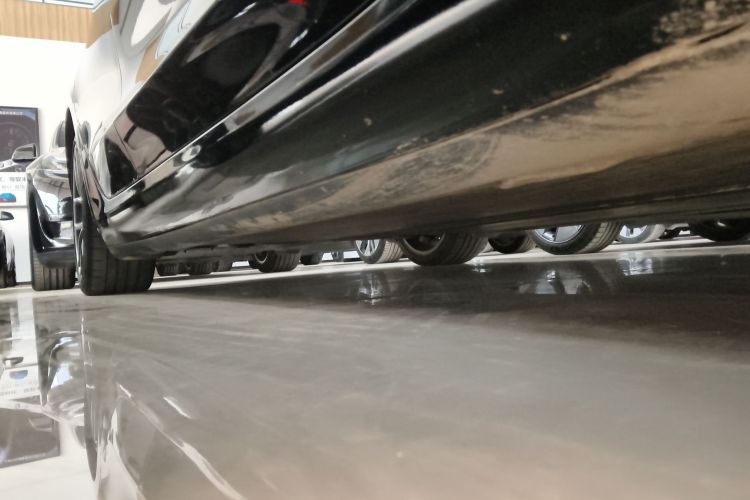 特斯拉 Model 3 2022款 Performance高性能全轮驱动版局部细节9001