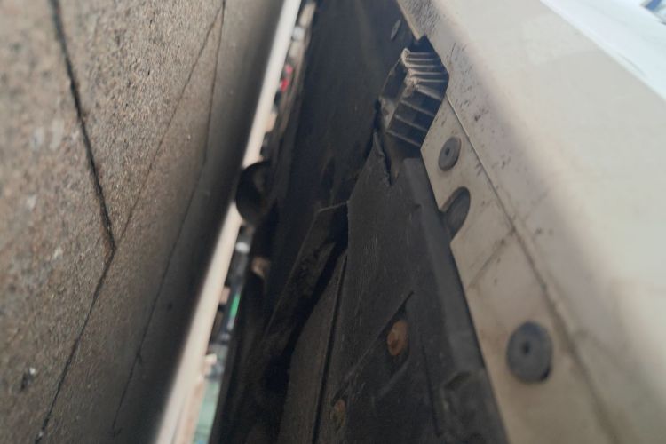 宝马1系(进口) 2008款 120i 自动挡局部细节9003