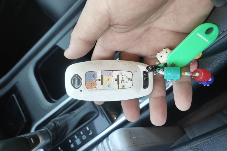 日产 轩逸 2023款 1.6L CVT悦享版中控内饰11