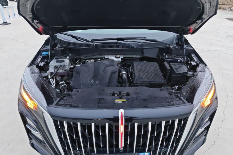 红旗HS3 PHEV 2024款 PHEV 115km 劲为版机舱底盘24