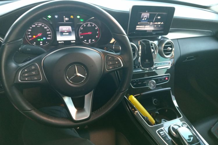 奔驰C级 2015款 C 180 L中控内饰7002