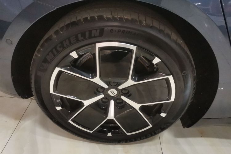 小米汽车 小米SU7 2024款 后驱长续航智驾版车身外观6008