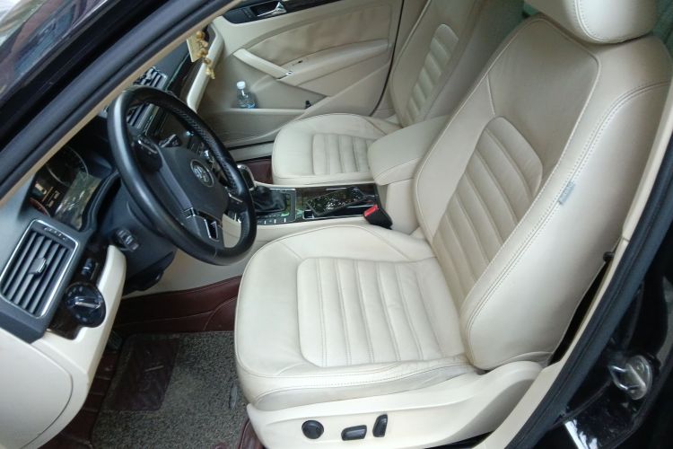 大众 帕萨特 2014款 1.8TSI DSG御尊版局部细节19